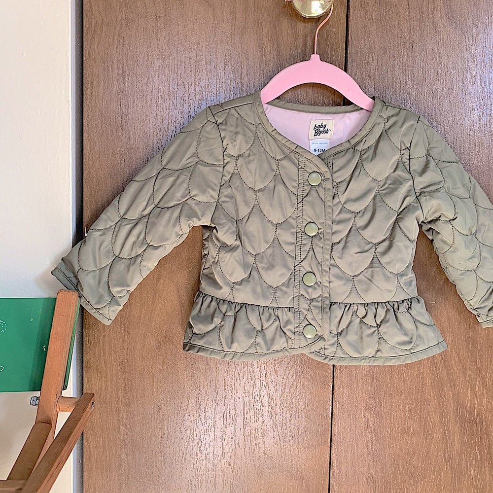 9-12 mo. baby girl’s lightweight green jacket
